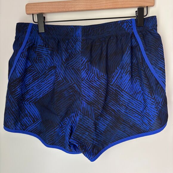 New Balance Ladies Size M Athletic Wear Athletic Running Shorts - Picture 2 of 3